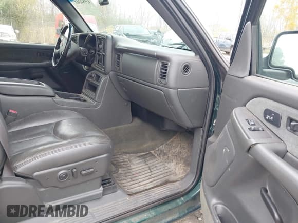 ✅ 2003 GMC Sierra 1500 SLE • VIN: 1GTEK19T43E302160 • Lot: 43584301. Wystawiony na IAAI z przebiegiem 117 005 mil. Bezpłatny archiwum sprzedaży aukcyjnych z USA i szczegółowy raport historii pojazdu na DreamBid. Zdjęcie 5.