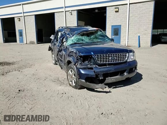 ✅ 2004 Ford Explorer XLT • VIN: 1FMDU73W14ZA84051 • Lot: 86763735. Wystawiony na Copart z przebiegiem Nie podano. Bezpłatny archiwum sprzedaży aukcyjnych z USA i szczegółowy raport historii pojazdu na DreamBid. Zdjęcie 14.