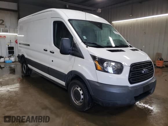 ✅ 2016 Ford Transit Cargo • VIN: 1FTYR2CG2GKB23942 • Лот: 79531364. Опубликован ранее на Copart с пробегом 204 415 миль. Бесплатный доступ к архиву аукционных продаж из США и подробный отчёт об истории автомобиля на DreamBid. Изображение 4.