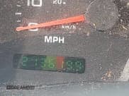 ✅ 2002 Ford F-250 XL • VIN: 1FTNX21F62EC40515 • Lot: 43483289. Wystawiony na IAAI z przebiegiem 213 619 mil. Bezpłatny archiwum sprzedaży aukcyjnych z USA i szczegółowy raport historii pojazdu na DreamBid. Zdjęcie 15.