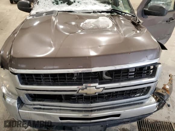 ✅ 2007 Chevrolet Silverado 2500HD LTZ • VIN: 1GCHK23697F512744 • Lot: 42670505. Wystawiony na Copart z przebiegiem Nie podano. Bezpłatny archiwum sprzedaży aukcyjnych z USA i szczegółowy raport historii pojazdu na DreamBid. Zdjęcie 11.