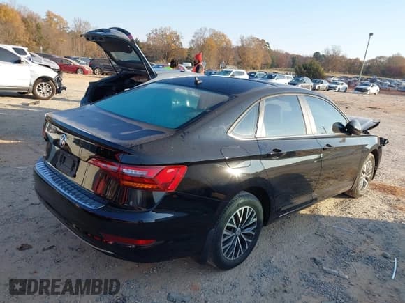✅ 2019 Volkswagen Jetta S • VIN: 3VWC57BU9KM188408 • Lot: 43741543. Listed on IAAI with 78,349 mi. Free auction sales archive from the USA and detailed vehicle history report at DreamBid. Image 4.