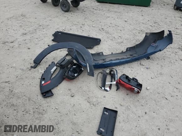 ✅ 2019 MINI Countryman Cooper • VIN: WMZYV5C59K3F57762 • Lot: 57341025. Listed on Copart with 34,033 mi. Free auction sales archive from the USA and detailed vehicle history report at DreamBid. Image 12.