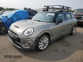 ✅ 2017 MINI Clubman Cooper S • VIN: WMWLU5C55H2F24329 • Lot: 67163314. Listed on Copart with 129,818 mi. Free auction sales archive from the USA and detailed vehicle history report at DreamBid. Image 1.