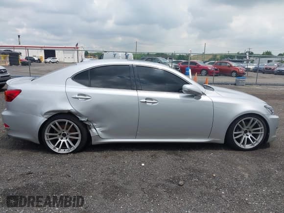✅ 2010 Lexus IS 250 • VIN: JTHCF5C29A5039078 • Lot: 42718134. Wystawiony na IAAI z przebiegiem 141 990 mil. Bezpłatny archiwum sprzedaży aukcyjnych z USA i szczegółowy raport historii pojazdu na DreamBid. Zdjęcie 13.
