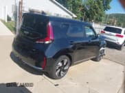 ✅ 2025 Kia Soul GT-Line • VIN: KNDJ53AU7S7950262 • Lot: 43335008. Listed on IAAI with 1,607 mi. Free auction sales archive from the USA and detailed vehicle history report at DreamBid. Image 4.