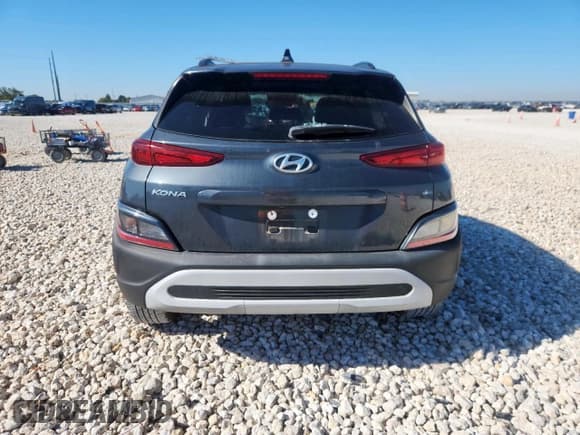 ✅ 2022 Hyundai Kona SEL • VIN: KM8K62AB4NU759782 • Лот: 91185015. Опубликован ранее на Copart с пробегом 10 996 миль. Бесплатный доступ к архиву аукционных продаж из США и подробный отчёт об истории автомобиля на DreamBid. Изображение 6.