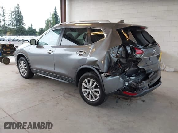 ✅ 2019 Nissan Rogue SV • VIN: KNMAT2MV2KP558570 • Lot: 43331278. Wystawiony na IAAI z przebiegiem 101 630 mil. Bezpłatny archiwum sprzedaży aukcyjnych z USA i szczegółowy raport historii pojazdu na DreamBid. Zdjęcie 3.