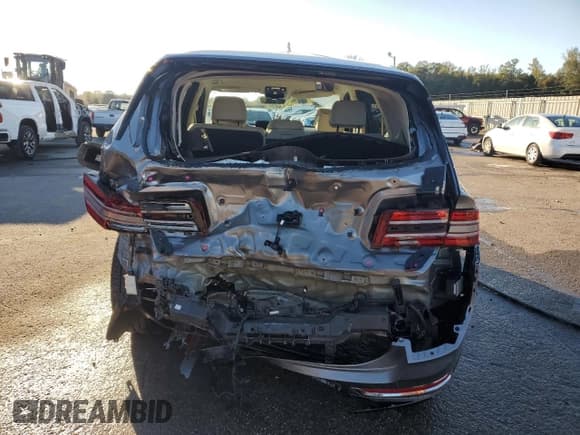 ✅ 2022 Genesis GV80 • VIN: KMUHCESC1NU084325 • Lot: 90890685. Wystawiony na Copart z przebiegiem 65 335 mil. Bezpłatny archiwum sprzedaży aukcyjnych z USA i szczegółowy raport historii pojazdu na DreamBid. Zdjęcie 6.