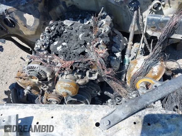 ✅ 2020 Chevrolet Silverado 1500 RST • VIN: 1GCUYEED4LZ257536 • Lot: 42428290. Wystawiony na IAAI z przebiegiem Nie podano. Bezpłatny archiwum sprzedaży aukcyjnych z USA i szczegółowy raport historii pojazdu na DreamBid. Zdjęcie 10.