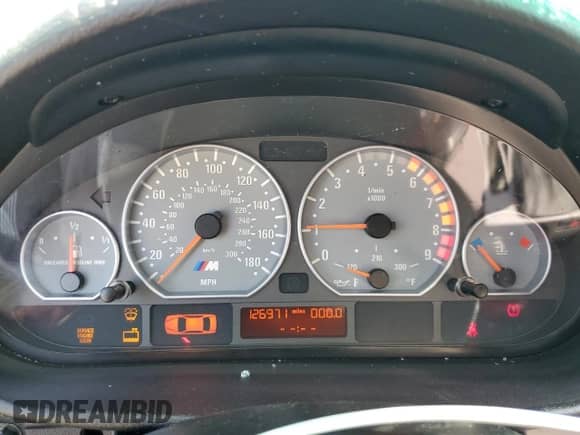 2004 BMW 3 Series M3 z VIN WBSBL93464PN56757, wystawiony jako Copart lot #75746944 z przebiegiem 126 971 mil mil oraz Nie do naprawy • Non repairable. Historia ofert i sprzedaży dostępna na DreamBid. Obrazek 9.