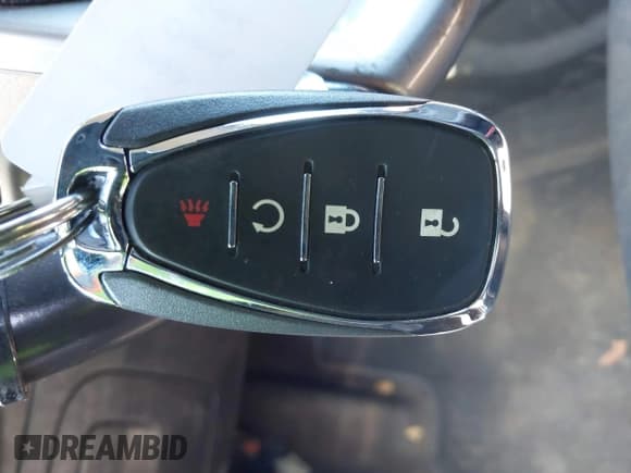 ✅ 2022 Chevrolet Trax LT • VIN: KL7CJPSM7NB560335 • Lot: 43662691. Listed on IAAI with 52,182 mi. Free auction sales archive from the USA and detailed vehicle history report at DreamBid. Image 11.