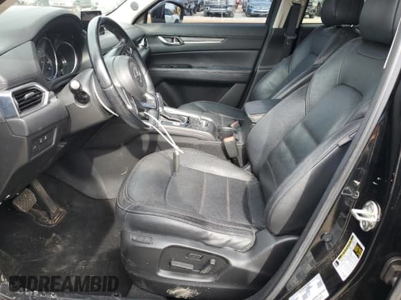 ✅ 2017 Mazda CX-5 Grand Touring • VIN: JM3KFBDL2H0118898 • Lot: 54117195. Wystawiony na Copart z przebiegiem 117 471 mil. Bezpłatny archiwum sprzedaży aukcyjnych z USA i szczegółowy raport historii pojazdu na DreamBid. Zdjęcie 7.