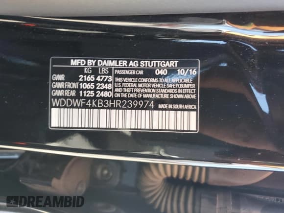 ✅ 2017 Mercedes-Benz C 300 • VIN: WDDWF4KB3HR239974 • Lot: 90266935. Listed on Copart with 40,915 mi. Free auction sales archive from the USA and detailed vehicle history report at DreamBid. Image 12.