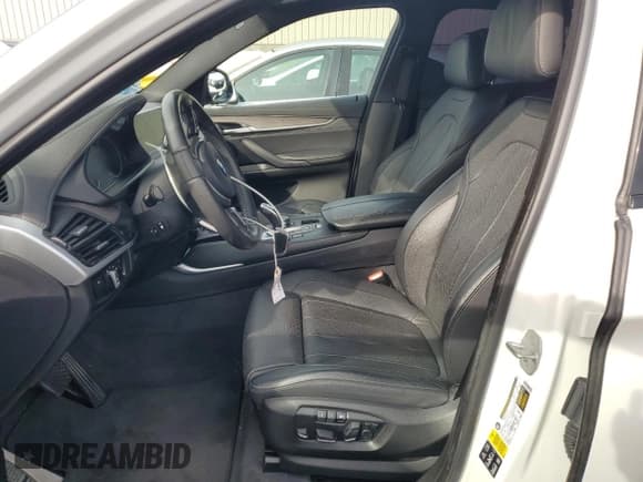 ✅ 2019 BMW X6 xDrive35i • VIN: 5UXKU2C59K0Z64968 • Lot: 81002295. Wystawiony na Copart z przebiegiem 89 607 mil. Bezpłatny archiwum sprzedaży aukcyjnych z USA i szczegółowy raport historii pojazdu na DreamBid. Zdjęcie 7.