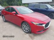 ✅ 2023 Mazda 3 S Select • VIN: 3MZBPABM3PM358692 • Lot: 42652063. Wystawiony na IAAI z przebiegiem 47 940 mil. Bezpłatny archiwum sprzedaży aukcyjnych z USA i szczegółowy raport historii pojazdu na DreamBid. Zdjęcie 1.