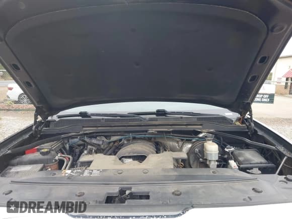 ✅ 2016 GMC Sierra 1500 SLE • VIN: 3GTU2MEC0GG104564 • Lot: 43545575. Listed on IAAI with 132,978 mi. Free auction sales archive from the USA and detailed vehicle history report at DreamBid. Image 10.