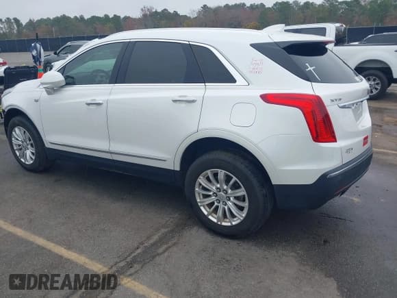 ✅ 2017 Cadillac XT5 FWD • VIN: 1GYKNARS6HZ164746 • Lot: 43755450. Listed on IAAI with 44,725 mi. Free auction sales archive from the USA and detailed vehicle history report at DreamBid. Image 3.