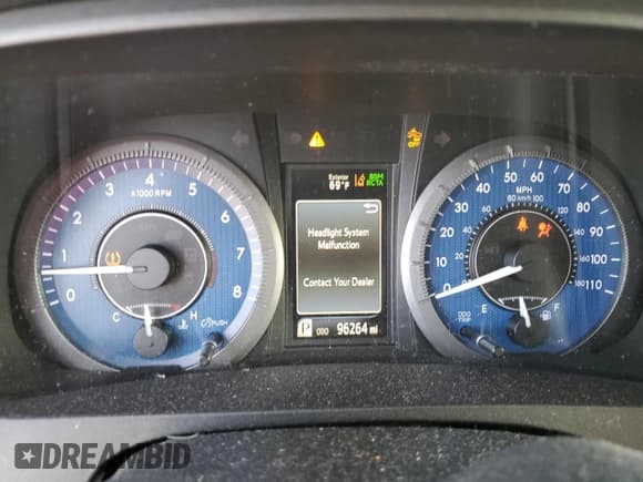 ✅ 2020 Toyota Sienna XLE • VIN: 5TDYZ3DC4LS063506 • Лот: 84589065. Опубликован ранее на Copart с пробегом 96 264 миль. Бесплатный доступ к архиву аукционных продаж из США и подробный отчёт об истории автомобиля на DreamBid. Изображение 9.