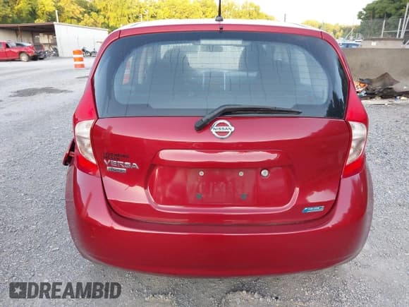 ✅ 2014 Nissan Note SV • VIN: 3N1CE2CP4EL410638 • Lot: 42629986. Wystawiony na IAAI z przebiegiem 157 886 mil. Bezpłatny archiwum sprzedaży aukcyjnych z USA i szczegółowy raport historii pojazdu na DreamBid. Zdjęcie 16.
