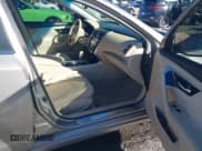 ✅ 2014 Nissan Altima S • VIN: 1N4AL3APXEC101423 • Lot: 43655225. Listed on IAAI with 147,859 mi. Free auction sales archive from the USA and detailed vehicle history report at DreamBid. Image 5.