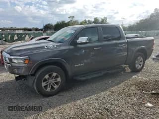 ✅ 2022 Ram 1500 Laramie • VIN: 1C6RREJT3NN291579 • Lot: 81896455. Wystawiony na Copart z przebiegiem 68 421 mil. Bezpłatny archiwum sprzedaży aukcyjnych z USA i szczegółowy raport historii pojazdu na DreamBid. Zdjęcie 1.