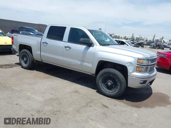✅ 2014 Chevrolet Silverado 1500 LT • VIN: 3GCUKREC9EG235423 • Лот: 42249382. Опубликован ранее на IAAI с пробегом 142 839 миль. Бесплатный доступ к архиву аукционных продаж из США и подробный отчёт об истории автомобиля на DreamBid. Изображение 1.