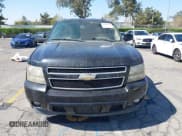 ✅ 2010 Chevrolet Suburban LT • VIN: 1GNUKJE39AR282163 • Лот: 43384461. Опубликован ранее на IAAI с пробегом 170 192 миль. Бесплатный доступ к архиву аукционных продаж из США и подробный отчёт об истории автомобиля на DreamBid. Изображение 12.