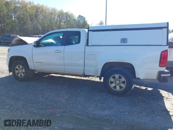 ✅ 2017 Chevrolet Colorado 4WD WT • VIN: 1GCHTBEA4H1303862 • Lot: 43841466. Wystawiony na IAAI z przebiegiem 182 687 mil. Bezpłatny archiwum sprzedaży aukcyjnych z USA i szczegółowy raport historii pojazdu na DreamBid. Zdjęcie 14.