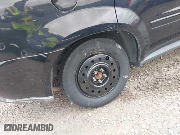 ✅ 2006 Chevrolet Equinox LT • VIN: 2CNDL63F066082383 • Лот: 41735572. Опубликован ранее на IAAI с пробегом 159 497 миль. Бесплатный доступ к архиву аукционных продаж из США и подробный отчёт об истории автомобиля на DreamBid. Изображение 13.