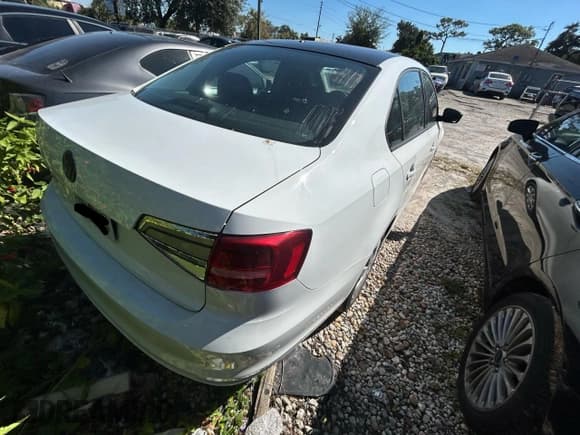 ✅ 2015 Volkswagen Jetta S • VIN: 3VW1K7AJ3FM400314 • Лот: 91496765. Опубликован ранее на Copart с пробегом 80 782 миль. Бесплатный доступ к архиву аукционных продаж из США и подробный отчёт об истории автомобиля на DreamBid. Изображение 4.