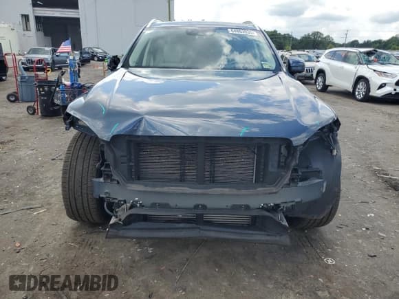 ✅ 2022 Volvo XC90 Inscription • VIN: YV4A221L1N1869787 • Lot: 64863935. Listed on Copart with 47,575 mi. Free auction sales archive from the USA and detailed vehicle history report at DreamBid. Image 5.