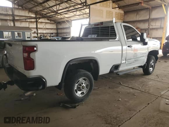 ✅ 2022 Chevrolet Silverado 2500HD Work Truck • VIN: 1GC0WLE7XNF197771 • Лот: 65001615. Опубликован ранее на Copart с пробегом Не указан. Бесплатный доступ к архиву аукционных продаж из США и подробный отчёт об истории автомобиля на DreamBid. Изображение 3.