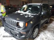 ✅ 2022 Jeep Renegade Latitude • VIN: ZACNJDB14NPN72364 • Lot: 43826424. Wystawiony na IAAI z przebiegiem 77 154 mil. Bezpłatny archiwum sprzedaży aukcyjnych z USA i szczegółowy raport historii pojazdu na DreamBid. Zdjęcie 17.