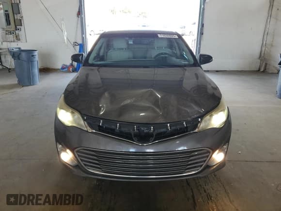 ✅ 2013 Toyota Avalon Limited • VIN: 4T1BD1EBXDU018237 • Lot: 71030805. Wystawiony na Copart z przebiegiem 231 661 mil. Bezpłatny archiwum sprzedaży aukcyjnych z USA i szczegółowy raport historii pojazdu na DreamBid. Zdjęcie 5.