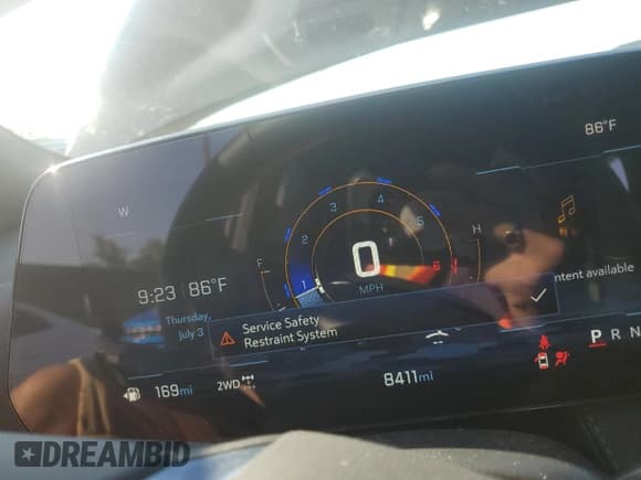 ✅ 2025 Chevrolet Equinox AWD LT • VIN: 3GNAXPEG5SL299108 • Lot: 63646265. Wystawiony na Copart z przebiegiem 8 411 mil. Bezpłatny archiwum sprzedaży aukcyjnych z USA i szczegółowy raport historii pojazdu na DreamBid. Zdjęcie 9.