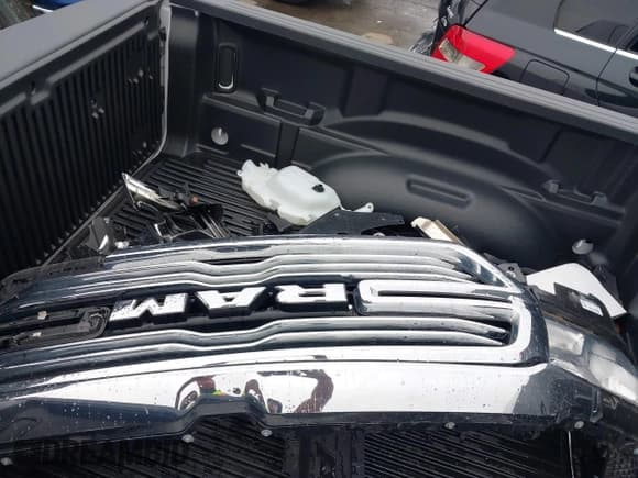 ✅ 2024 Ram 1500 Laramie • VIN: 1C6RREJT6RN219457 • Лот: 42916403. Опубликован ранее на IAAI с пробегом 46 180 миль. Бесплатный доступ к архиву аукционных продаж из США и подробный отчёт об истории автомобиля на DreamBid. Изображение 12.