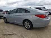 ✅ 2013 Hyundai Sonata GLS • VIN: 5NPEB4AC7DH750990 • Lot: 74241794. Wystawiony na Copart z przebiegiem 88 373 mil. Bezpłatny archiwum sprzedaży aukcyjnych z USA i szczegółowy raport historii pojazdu na DreamBid. Zdjęcie 2.