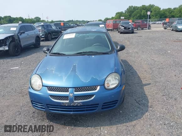 2003 Dodge Neon SXT z VIN 1B3ES56C13D144766, wystawiony jako IAAI lot #42379187 z przebiegiem 199 285 mil mil oraz . Historia ofert i sprzedaży dostępna na DreamBid. Obrazek 12.