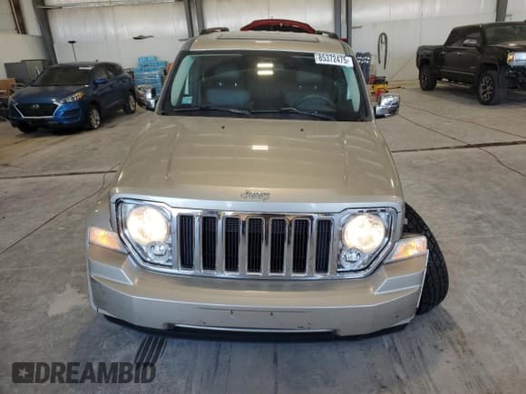 ✅ 2010 Jeep Liberty Sport • VIN: 1J4PN2GK6AW130053 • Lot: 85372475. Listed on Copart with 154,402 mi. Free auction sales archive from the USA and detailed vehicle history report at DreamBid. Image 5.
