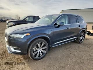 ✅ 2025 Volvo XC90 Ultra • VIN: YV4H60PF7S1301211 • Lot: 91386365. Wystawiony na Copart z przebiegiem 21 726 mil. Bezpłatny archiwum sprzedaży aukcyjnych z USA i szczegółowy raport historii pojazdu na DreamBid. Zdjęcie 1.