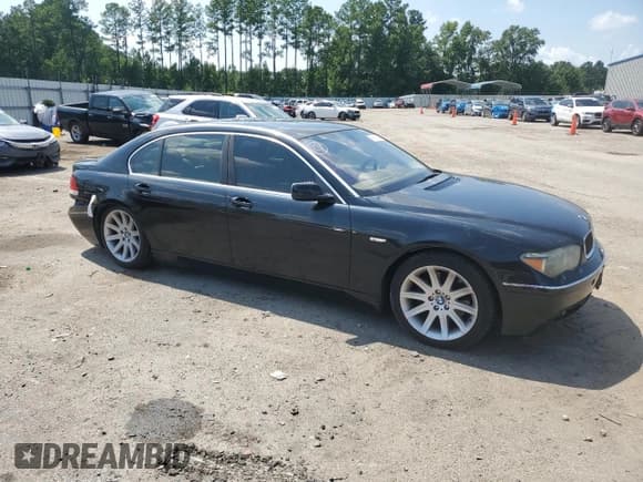 ✅ 2003 BMW 7 Series 745Li • VIN: WBAGN63403DR14647 • Lot: 65551264. Wystawiony na Copart z przebiegiem Nie podano. Bezpłatny archiwum sprzedaży aukcyjnych z USA i szczegółowy raport historii pojazdu na DreamBid. Zdjęcie 4.