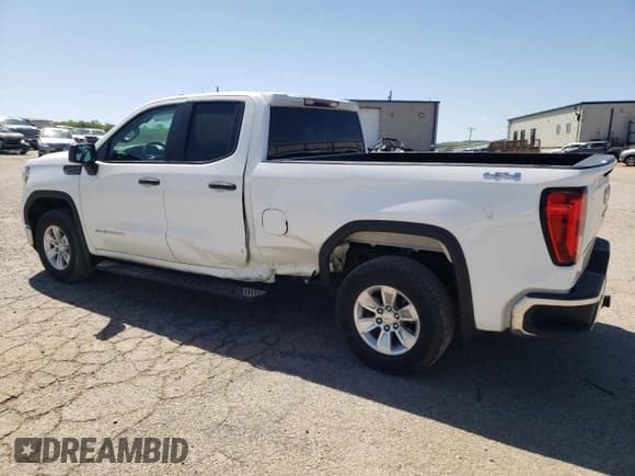 ✅ 2020 GMC Sierra 1500 • VIN: 1GTR9AEF6LZ294813 • Лот: 53626405. Опубликован ранее на Copart с пробегом 68 971 миль. Бесплатный доступ к архиву аукционных продаж из США и подробный отчёт об истории автомобиля на DreamBid. Изображение 2.