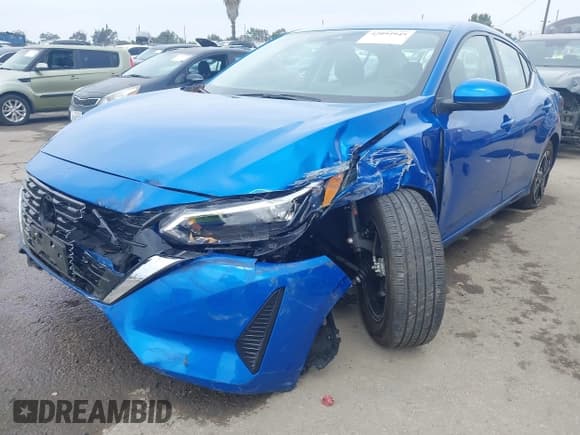 ✅ 2024 Nissan Sentra SV • VIN: 3N1AB8CVXRY227450 • Lot: 42094945. Listed on IAAI with 17,362 mi. Free auction sales archive from the USA and detailed vehicle history report at DreamBid. Image 2.