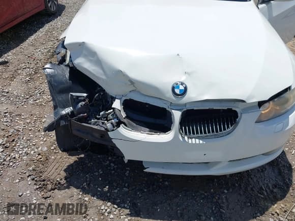 ✅ 2008 BMW 3 Series 335i • VIN: WBAWL73508PX54727 • Lot: 42173749. Listed on IAAI with 152,125 mi. Free auction sales archive from the USA and detailed vehicle history report at DreamBid. Image 6.