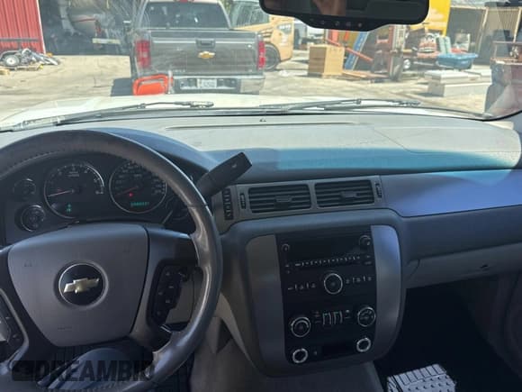 ✅ 2007 Chevrolet Avalanche LS • VIN: 3GNEC12087G310314 • Lot: 67631595. Listed on Copart with 184,484 mi. Free auction sales archive from the USA and detailed vehicle history report at DreamBid. Image 9.