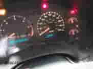 2002 Chevrolet Blazer LS z VIN 1GNDT13W42K151100, wystawiony jako IAAI lot #43302283 z przebiegiem 100 001 mil mil oraz . Historia ofert i sprzedaży dostępna na DreamBid. Obrazek 7.