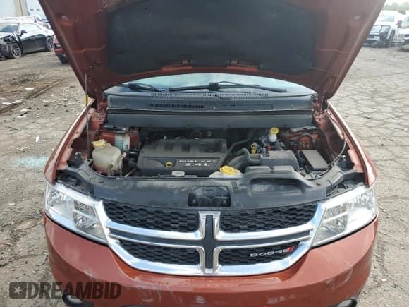 ✅ 2012 Dodge Journey SXT • VIN: 3C4PDCBB5CT323308 • Лот: 66575795. Опубликован ранее на Copart с пробегом 103 082 миль. Бесплатный доступ к архиву аукционных продаж из США и подробный отчёт об истории автомобиля на DreamBid. Изображение 11.