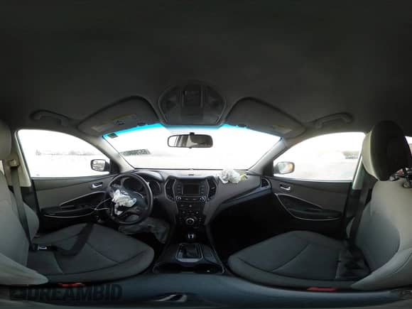 ✅ 2017 Hyundai Santa Fe 2.4L • VIN: 5XYZT3LB0HG403933 • Lot: 65790862. Wystawiony na Copart z przebiegiem 103 105 mil. Bezpłatny archiwum sprzedaży aukcyjnych z USA i szczegółowy raport historii pojazdu na DreamBid. Zdjęcie 12.