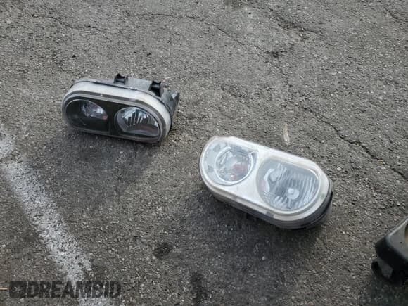 ✅ 2012 Dodge Challenger SXT • VIN: 2C3CDYAG3CH292341 • Lot: 86220874. Wystawiony na Copart z przebiegiem Nie podano. Bezpłatny archiwum sprzedaży aukcyjnych z USA i szczegółowy raport historii pojazdu na DreamBid. Zdjęcie 12.